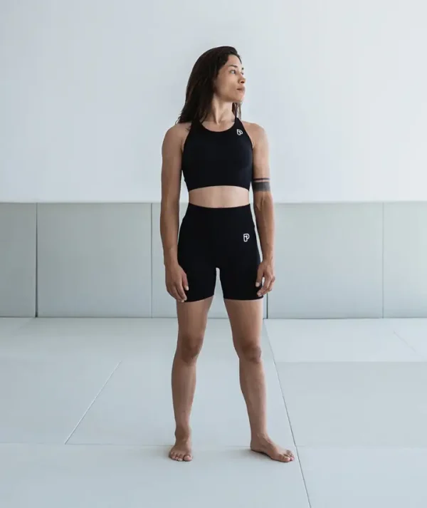 Progress Pro Seamless Sports Bra Black 5 Woman wearing the Progress Pro Seamless Sports Bra