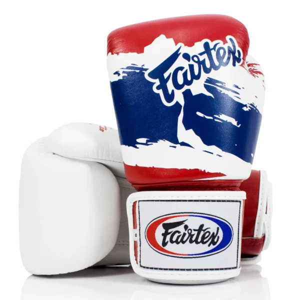Fairtex Boxing Gloves BGV1 Universal Pair of Fairtex Boxing Gloves BGV1 Universal in red color