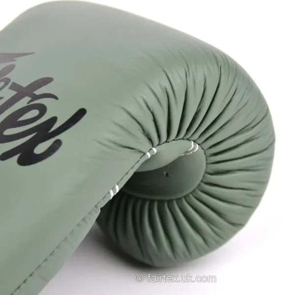 Fairtex Boxing Gloves Bgv11 F Day Green 6 Green and black Fairtex Boxing Gloves BGV11 F-Day