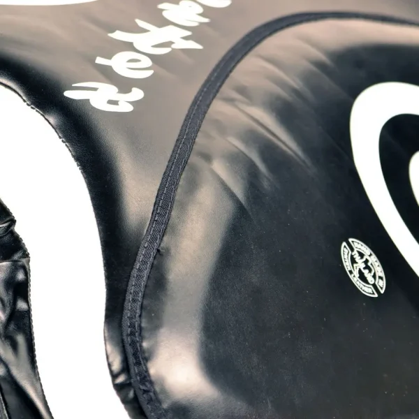 Pair of Fairtex Deluxe Thigh Pads TP3