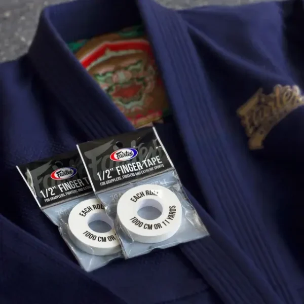 Fairtex Finger Tape Tap2 White 3 Fairtex Finger Tape TAP2 - White in White — on‑body look