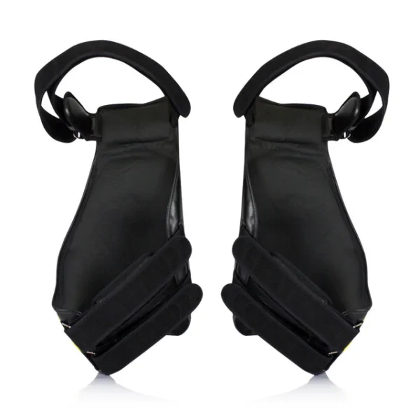 Fairtex Tp4 Lightweight Thigh Pads Black White 1 Fairtex TP4 Lightweight Thigh Pads on a white background
