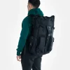 Progress Essential Backpack 25 in the showcase