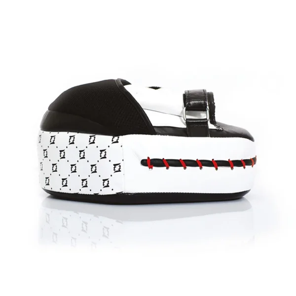 Fairtex Aero Air Focus Mitts Fmv11 Black 1 Fairtex Aero Air Focus Mitts FMV11 - Black in Black — graphic close‑up