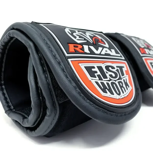 Rival Fistwork Gauntlet - Black in Black — detail shot