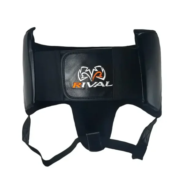 Rival RNFL10 360 No-Foul Protector in action