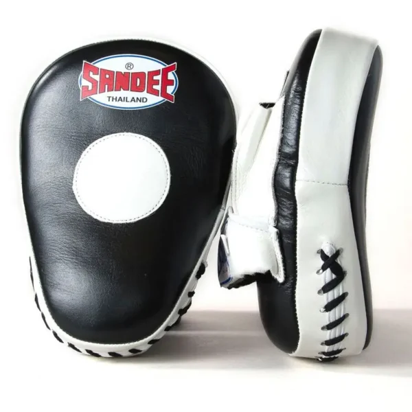 Authentic Sandee Curved Focus Mitts. Sandee Curved Focus Mitts in black and red color.