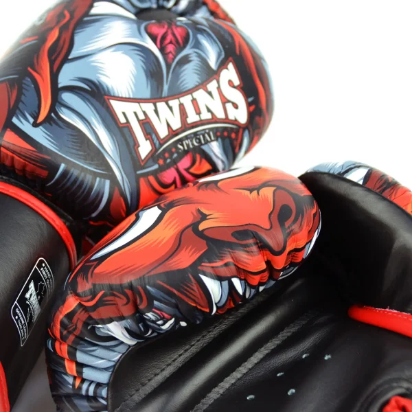 Twins Special Kabuki Boxing Gloves Fbgvl3 58 Black Red 2 Pair of Twins Special Kabuki Boxing Gloves model FBGVL3-58