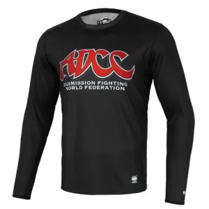 Pitbull Sports Official ADCC Longsleeve Melange T-Shirt in a sporty setting.