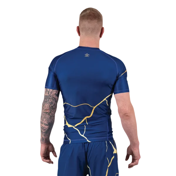 Scramble Kintsugi Rashguard sportswear in action