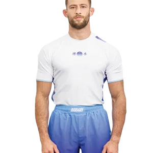 Athlete wearing the Scramble Senshu '25 Rashguard