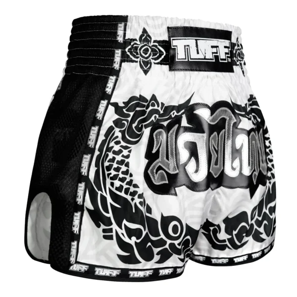 Fighter wearing TUFF Retro Muay Thai Shorts The Great Hongsa MSC108