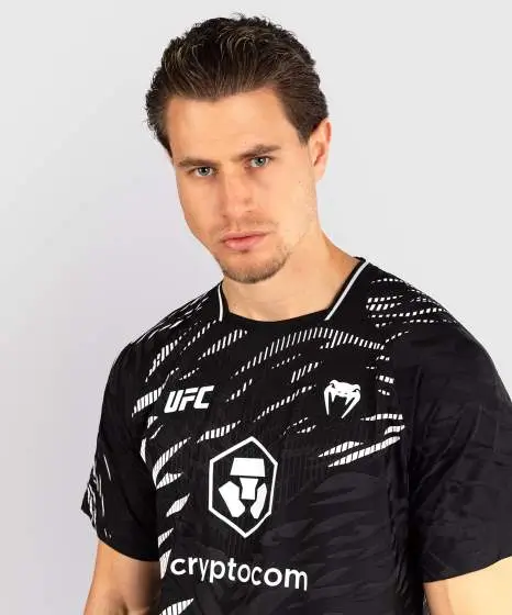 Man wearing Venum x UFC Fusion Authentic Fight Night Men's Walkout Jersey
