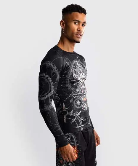 Venum Gladiator 5.0 Men Long Sleeve Rashguard Picture Venum Gladiator 5.0 Men's Long Sleeve Rashguard model