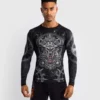 Venum Gladiator 5.0 Rashguard for Men Man wearing Venum Gladiator 5.0 Men's Long Sleeve Rashguard