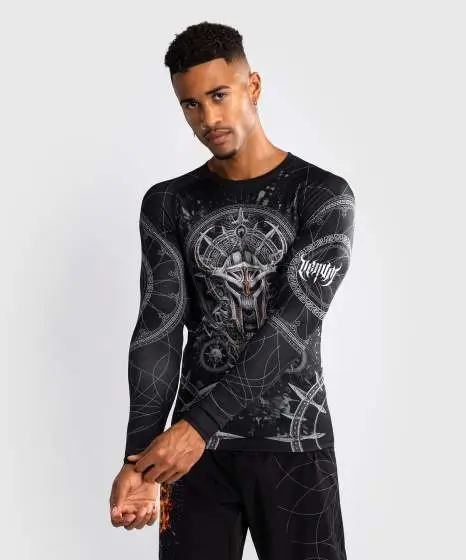 Venum Gladiator Long Sleeve Rashguard for Men Venum Gladiator 5.0 Men's Long Sleeve Rashguard in black and red design