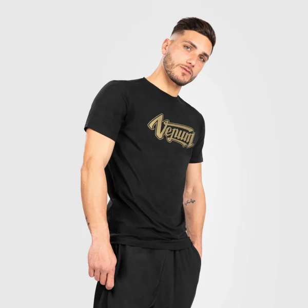 Man wearing a Venum Absolute 2.0 T-Shirt