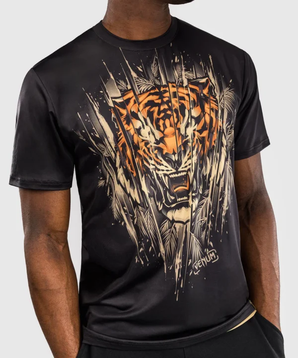 Venum Tiger Dry-Tech T-Shirt for Men Man wearing Venum Tiger Men's Dry-Tech T-Shirt