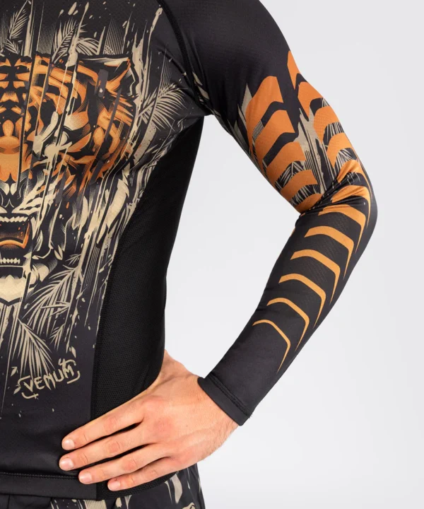 Venum Tiger Men's Rashguard Man wearing Venum Tiger Men's Long Sleeve Rashguard