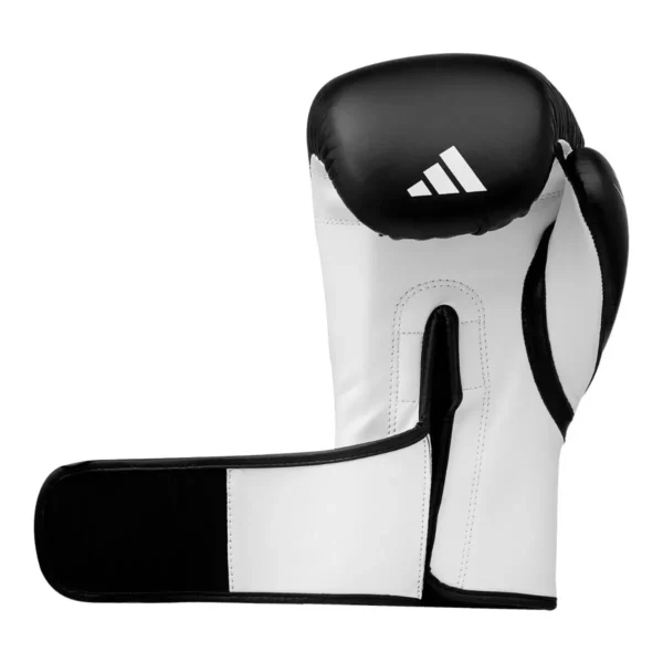 Adidas Speed Tilt 250 Boxing Glove. Adidas Speed Tilt 250 Boxing Gloves in red and black colors.