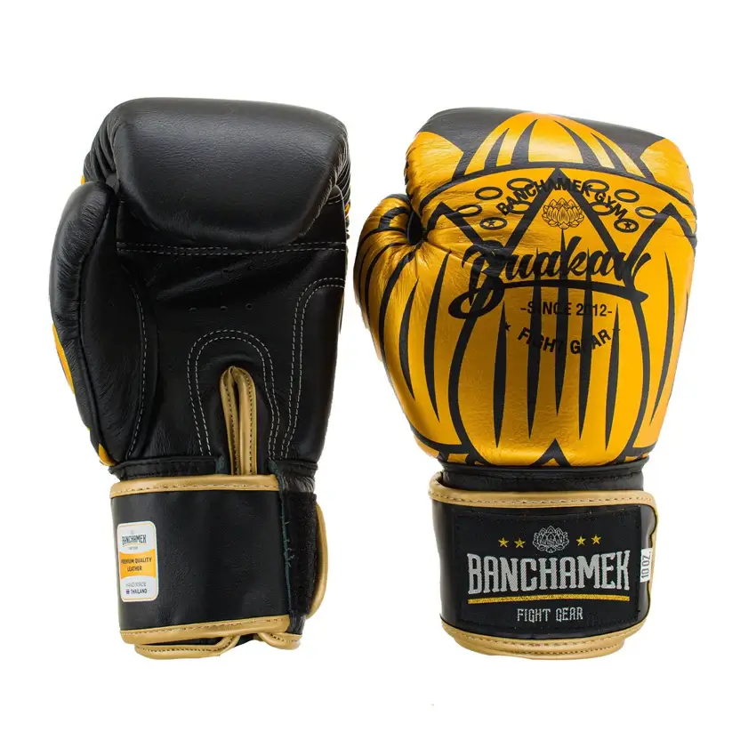 A pair of Buakaw Boxing Gloves BGL-GL3 in red and black color.