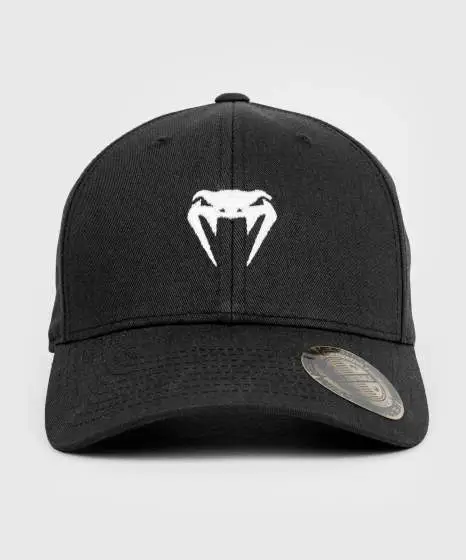 Venum Classic 2.0 Cap in black color.