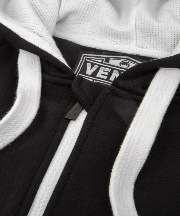 Venum Contender 3.0 Hoodie in black