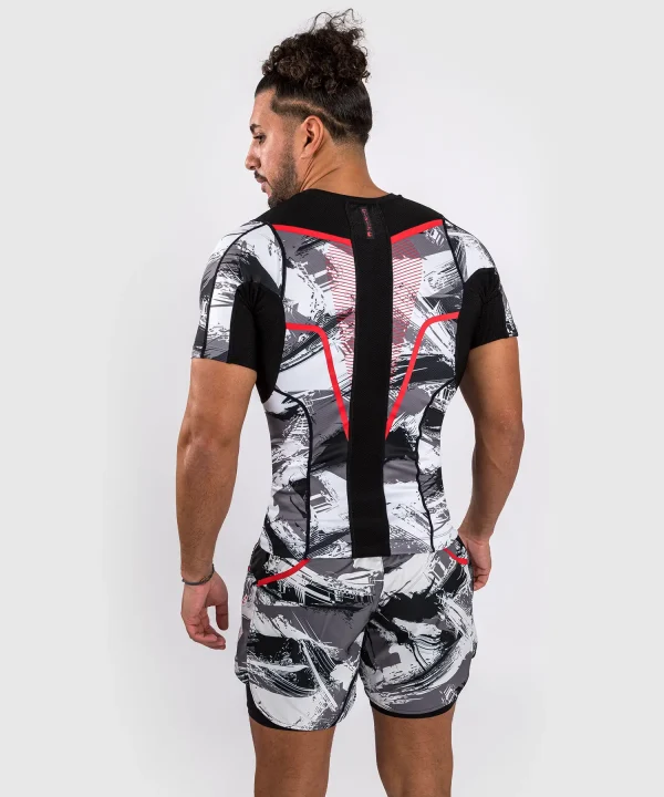 Venum Electron 3 0 Short Sleeve Rashguard Grey Red 3 Venum Electron 3.0 Short Sleeve Rashguard in red and black