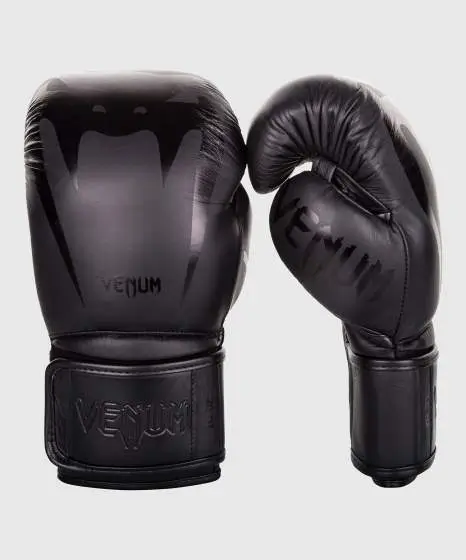Pair of Venum Giant 3.0 Boxing Gloves in Nappa Leather