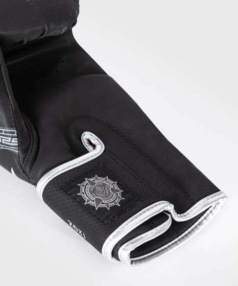 Venum Gladiator 5 0 Boxing Gloves Black Silver 3 Pair of Venum Gladiator 5.0 Boxing Gloves