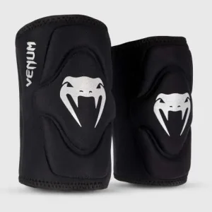 Venum Kontact Knee Pads in striking black and grey color
