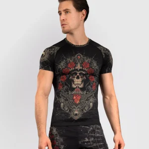 Venum Santa Muerte 5.0 Men's Short Sleeve Rashguard in action