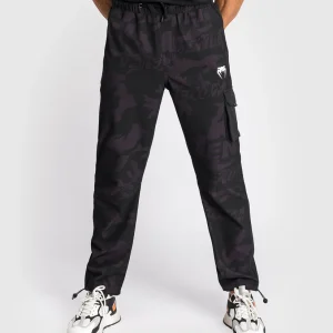 Man wearing Venum Trooper Men's Tracksuit Bottoms Pants