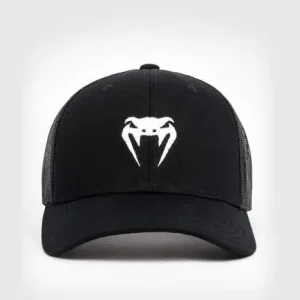Venum Trucker Cap in sleek black design