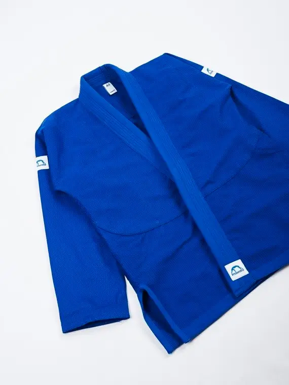 Manto Base 2.0 BJJ Gi on a white background