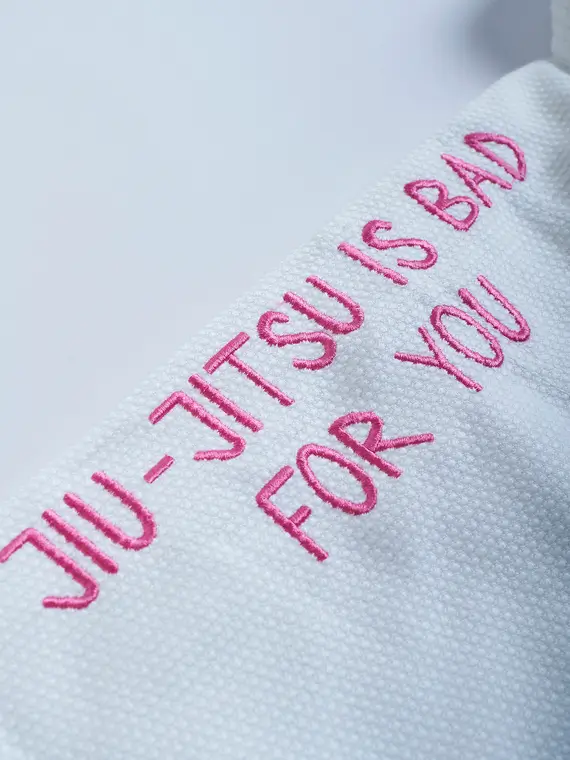 Man wearing Manto x KTOF Balaclava BJJ Jiu Jitsu Gi