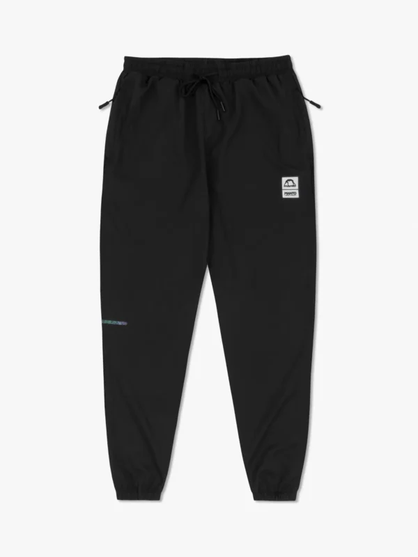 Manto Pulse Jogger Pants in a casual setting