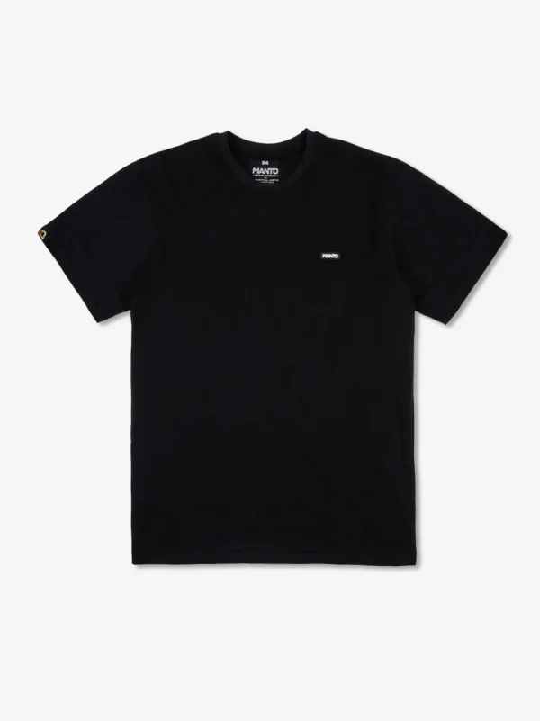 Manto Motion Tee in Action Manto Motion t-shirt in casual setting