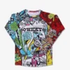 Manto Wicky Long Sleeve Rash Guard Showcase Manto Wicky Longsleeve Rash Guard in a sports setting