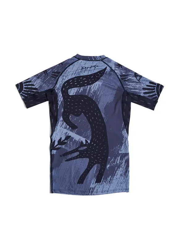 Manto Livings High Performance Rashguard Manto Livings Rashguard in action
