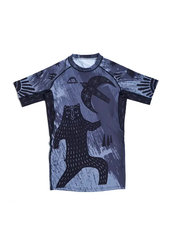 Manto Livings Rashguard Product Image Manto Livings Rashguard in vibrant colors
