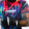 Manto Rave Rashguard on Model A woman wearing the Manto Rave Rashguard