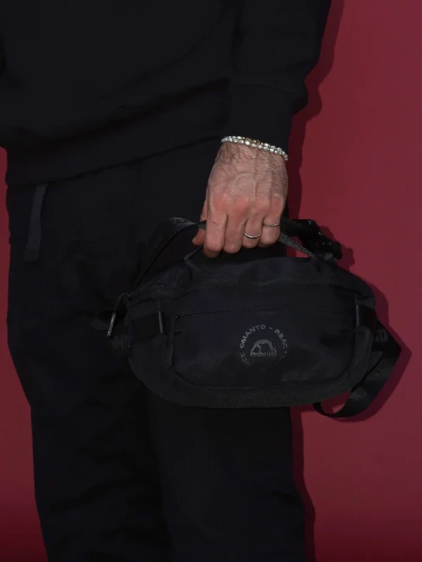 Manto Circle Logo Waist Bag Black 8 Manto Circle Logo Waist Bag