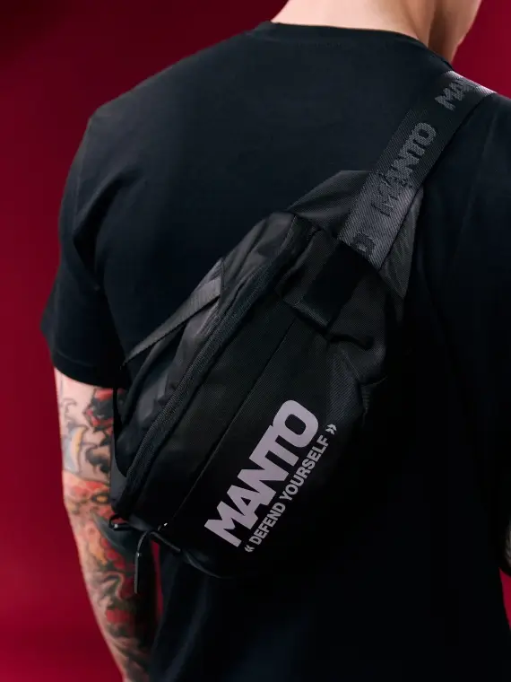 Manto Defend Waist Bag Black 9 Black Manto Defend Waist Bag with adjustable strap