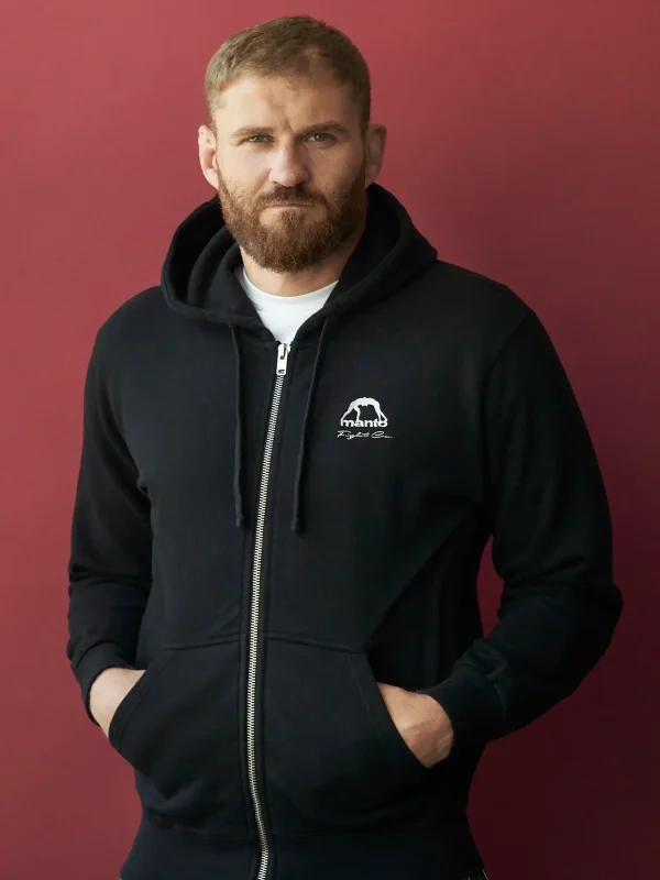 Manto Fight Company Hoodie Black 4 Manto Fight Company Hoodie in black color.