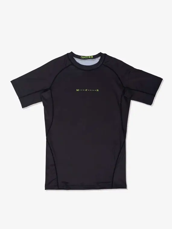 Close up image of Manto Fighter Rash Guard