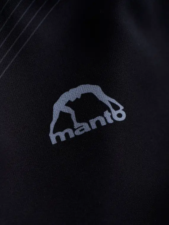 Manto Flow Fight Shorts Black 5 Manto Flow Fight Shorts on a white background