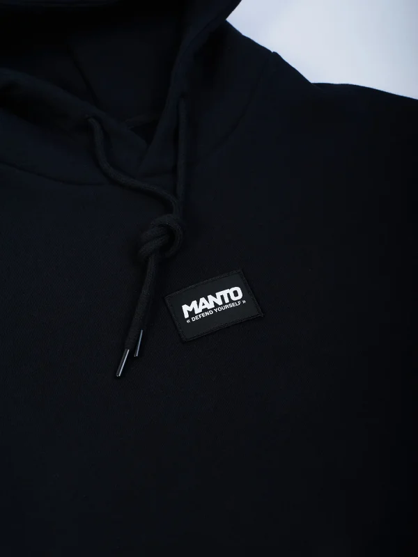 Manto Label Oversize Hoodie in a casual setting.