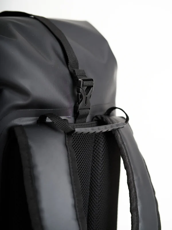 Manto New York Roll Top Backpack Black 4 Manto New York Roll Top Backpack in a classic design