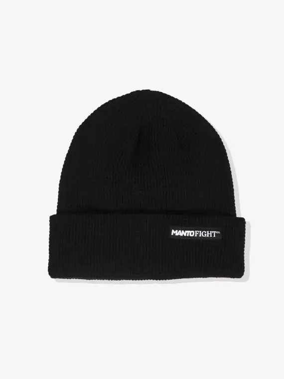 Person wearing a Manto Represent Beanie in classic black color